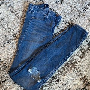 Hollister jeans
